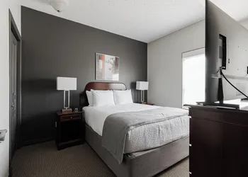 Premier Residences hotel thumbnail 7