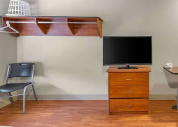 Extended Stay America Select Suites - Lubbock - West hotel thumbnail 7