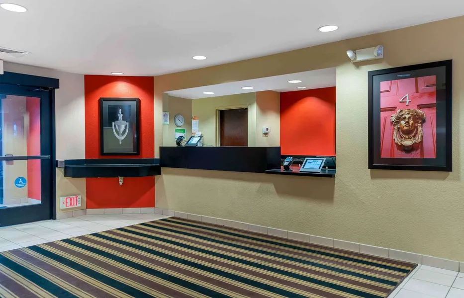 Extended Stay America Suites Detroit Metropolitan Airport hotel detail image 2