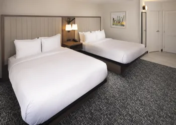 DoubleTree by Hilton Murfreesboro hotel thumbnail 6