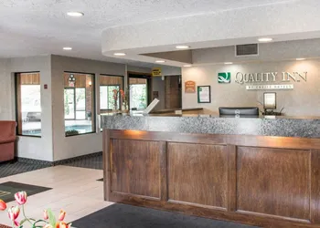 Quality Inn Hudsonville South hotel thumbnail 2