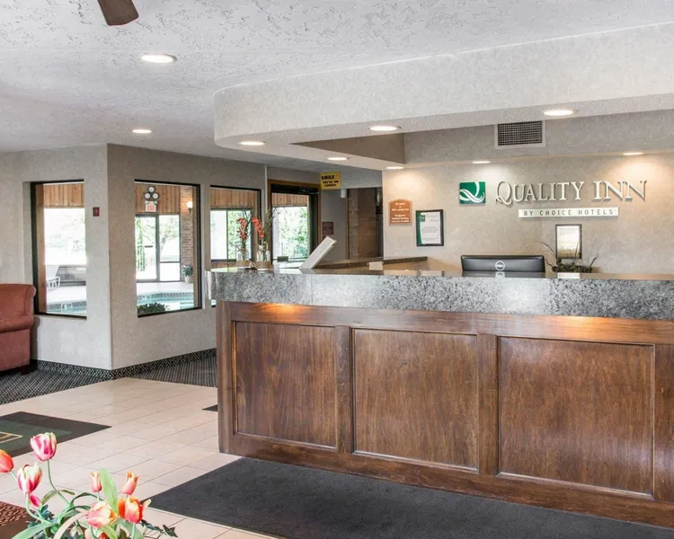 Quality Inn Hudsonville South hotel detail image 2