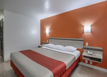 Motel 6 Pasadena, TX hotel thumbnail 6