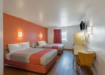Motel 6 Junction City, KS hotel thumbnail 5