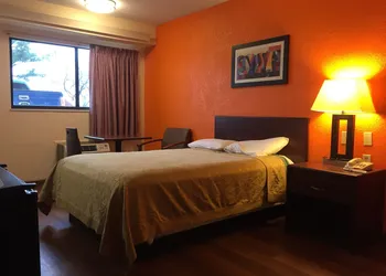 Americas Best Value Inn Pittsburgh Airport hotel thumbnail 8