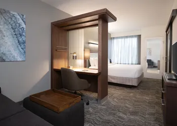 SpringHill Suites Orlando at FLAMINGO CROSSINGS® Town Center/Western Entrance hotel thumbnail 3