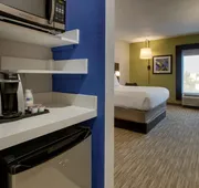 Holiday Inn Express & Suites Lebanon by IHG hotel detail image 5