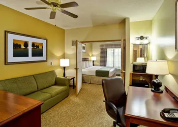 Country Inn & Suites by Radisson, Marion, OH hotel thumbnail 7