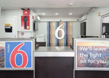 Motel 6 Victoria, TX hotel thumbnail 2