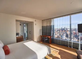 Hotel Indigo Lower East Side New York by IHG hotel thumbnail 5