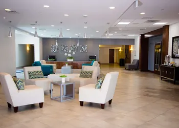 DoubleTree by Hilton Omaha Southwest hotel thumbnail 4