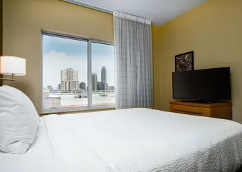 Towneplace Suites by Marriott Houston Galleria Area hotel thumbnail 8