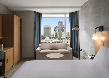 Courtyard by Marriott San Diego Gaslamp/Convention Center hotel thumbnail 8