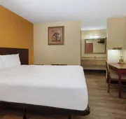 Travelodge by Wyndham Albuquerque East hotel detail image 7