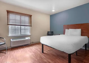 Extended Stay America Select Suites - Dayton - Miamisburg hotel thumbnail 5