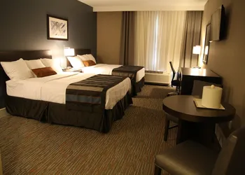 Wingate By Wyndham Niagara Falls hotel thumbnail 6