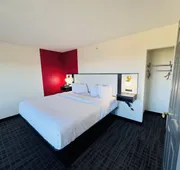 Ramada by Wyndham Sparta/At Speedway hotel detail image 7