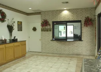 Budget Host, Hempstead Inn hotel thumbnail 2