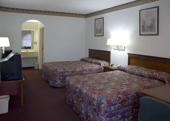 Budget Host, Hempstead Inn hotel thumbnail 7