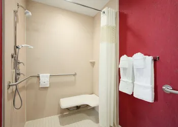 Hampton Inn & Suites Millington hotel thumbnail 6