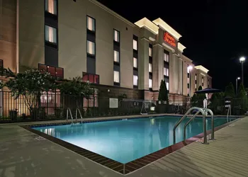 Hampton Inn & Suites Millington hotel thumbnail 8