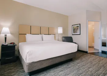 Candlewood Suites San Antonio Airport by IHG hotel thumbnail 4