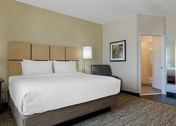 Candlewood Suites San Antonio Airport by IHG hotel thumbnail 5