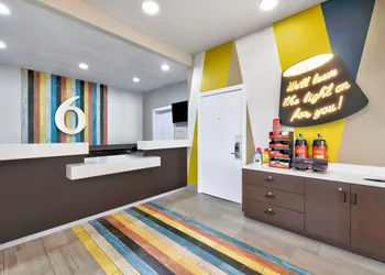 Motel 6 Plano, TX - Plano Northeast hotel thumbnail 3