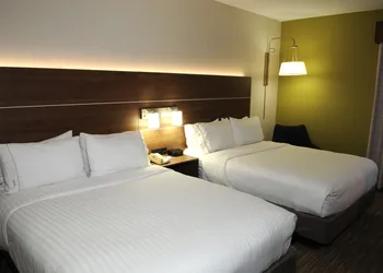 Holiday Inn Express Henderson N Evansville South by IHG hotel thumbnail 2