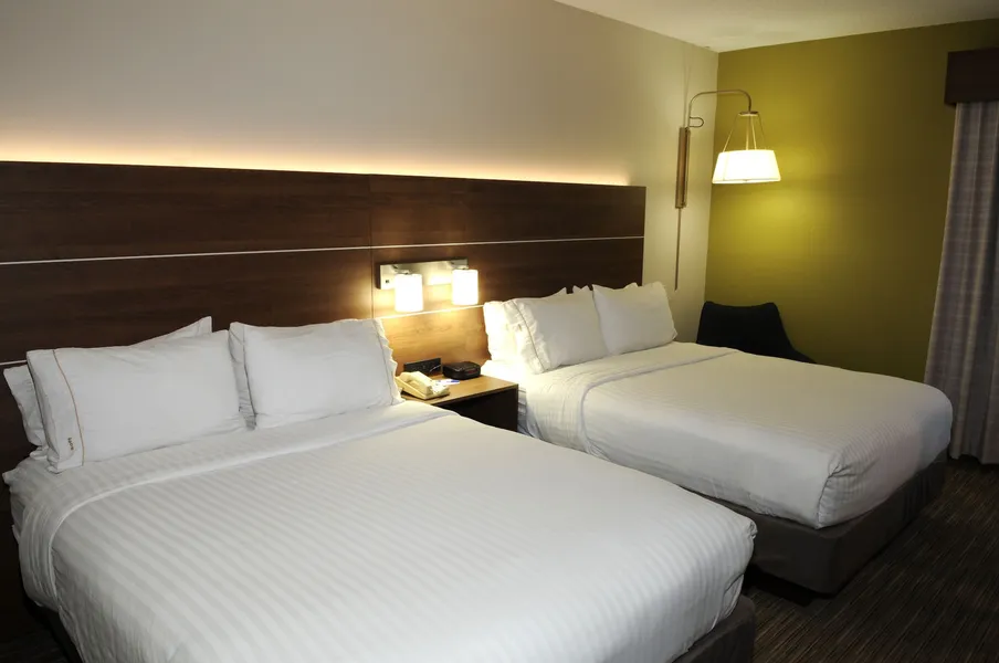Holiday Inn Express Henderson N Evansville South by IHG hotel detail image 2