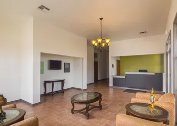 Studio 6 Tyler, TX hotel thumbnail 5