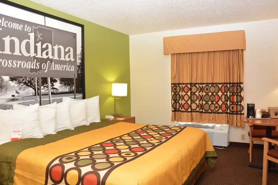 Super 8 by Wyndham Corydon hotel detail image 6