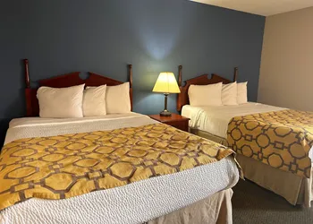 Baymont by Wyndham Corydon hotel thumbnail 3