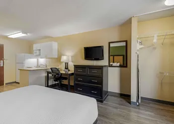 Extended Stay America Suites St Louis St Peters hotel thumbnail 7