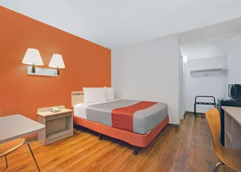 Motel 6 Troutdale, OR - Portland East hotel thumbnail 6