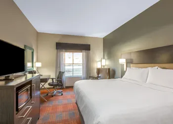Holiday Inn Express & Suites Shawnee-Kansas City West by IHG hotel thumbnail 6
