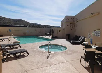 Hualapai Lodge hotel thumbnail 7