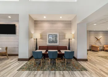 Hampton Inn & Suites Dallas/Plano-East hotel thumbnail 3