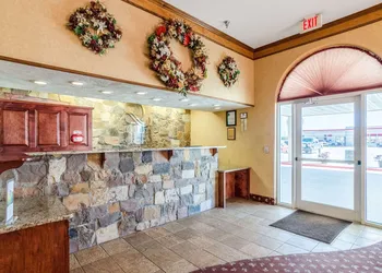 Quality Inn Alliance hotel thumbnail 2