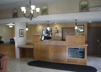 Sunrise Inn Hotel hotel thumbnail 3