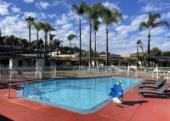 Fallbrook Country Inn hotel thumbnail 7