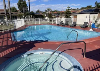 Fallbrook Country Inn hotel thumbnail 8