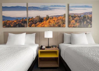 Days Inn by Wyndham Murphy hotel thumbnail 7