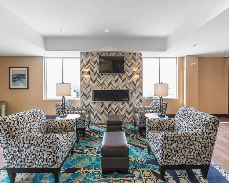 Comfort Inn & Suites Airport North hotel detail image 2