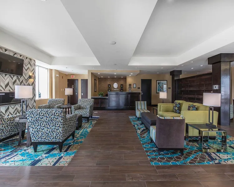 Comfort Inn & Suites Airport North hotel detail image 6