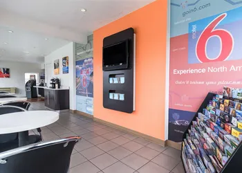 Motel 6 Long Beach, CA - International City hotel thumbnail 5