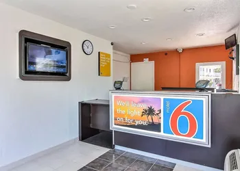 Motel 6 Campbell, CA - San Jose hotel thumbnail 3