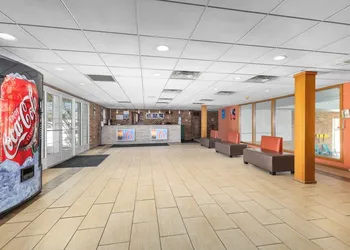 Motel 6 Grand Rapids, MI - Northeast hotel thumbnail 2
