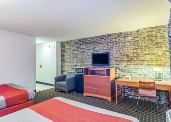 Motel 6 Grand Rapids, MI - Northeast hotel thumbnail 8