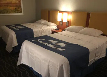 Days Inn & Suites by Wyndham Cincinnati North hotel thumbnail 8